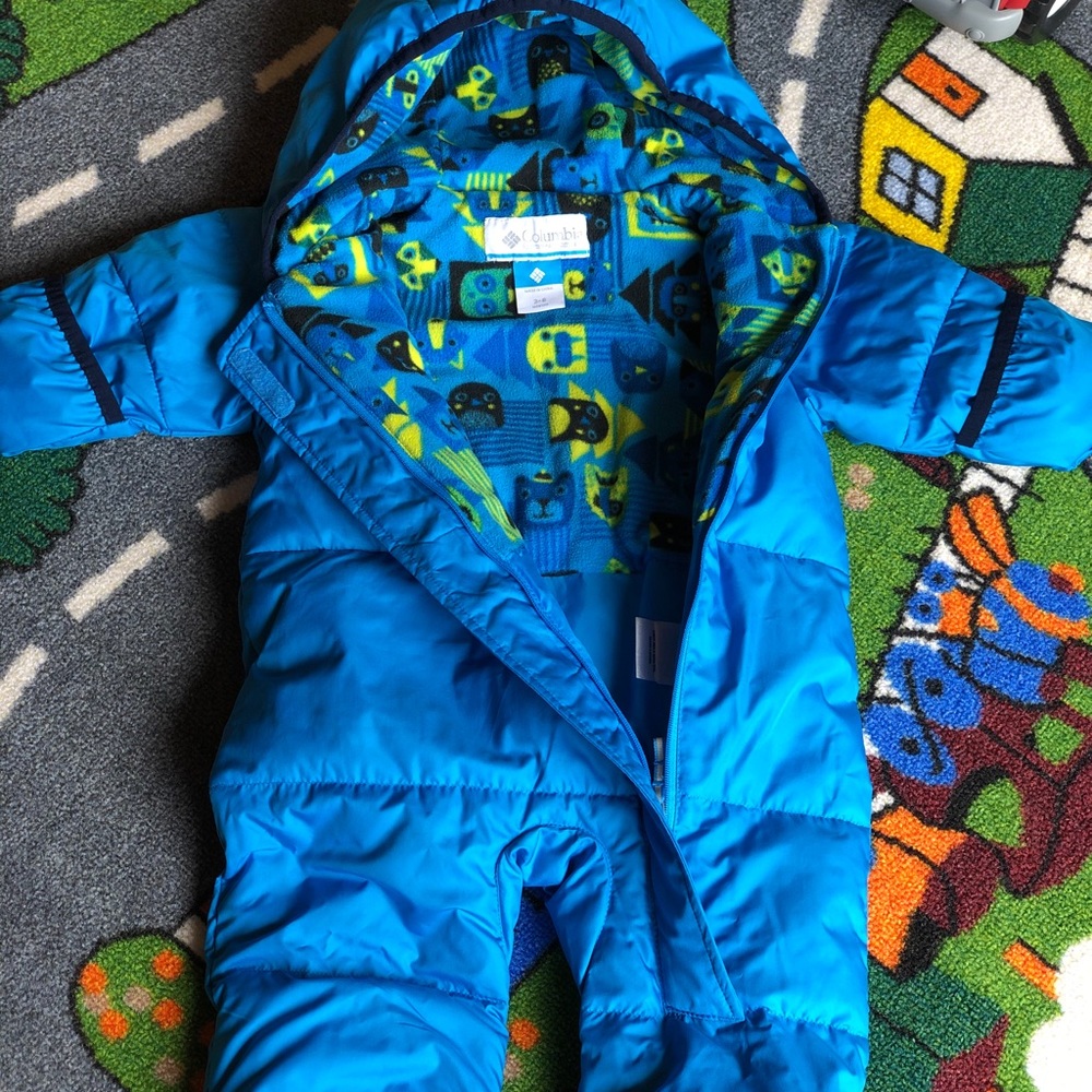 Columbia bunting suit size 3-6 months blue